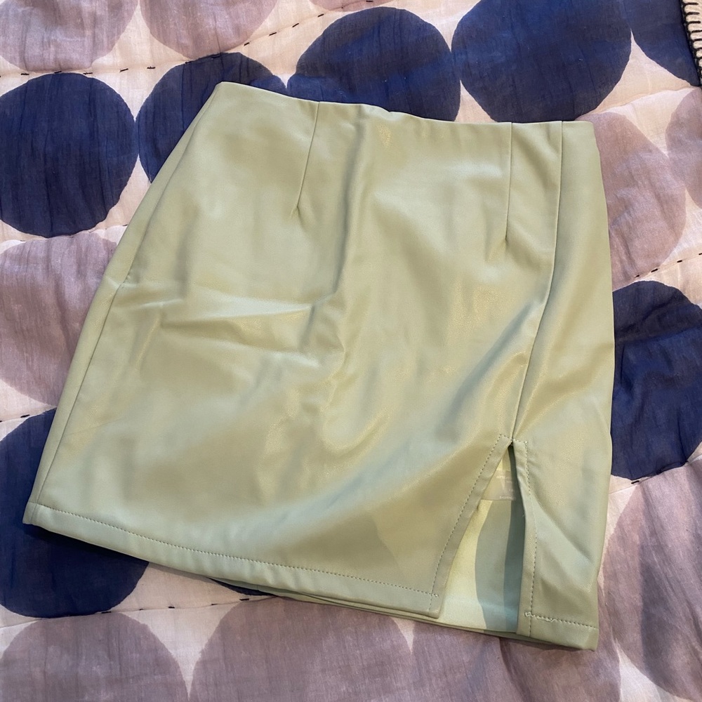 “hey babe” brand mini skirt. bought from DollsKill. Size S